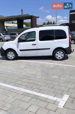 Мінівен Renault Kangoo 2010 в 