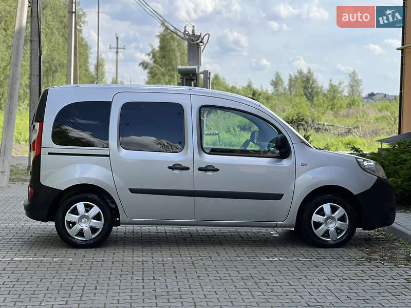 Минивэн Renault Kangoo 2014 в Луцке