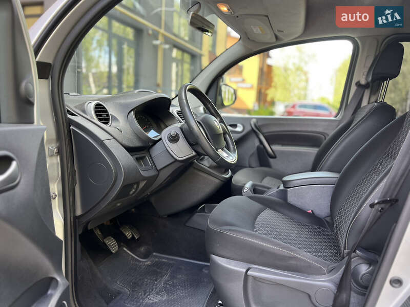 Минивэн Renault Kangoo 2014 в Луцке