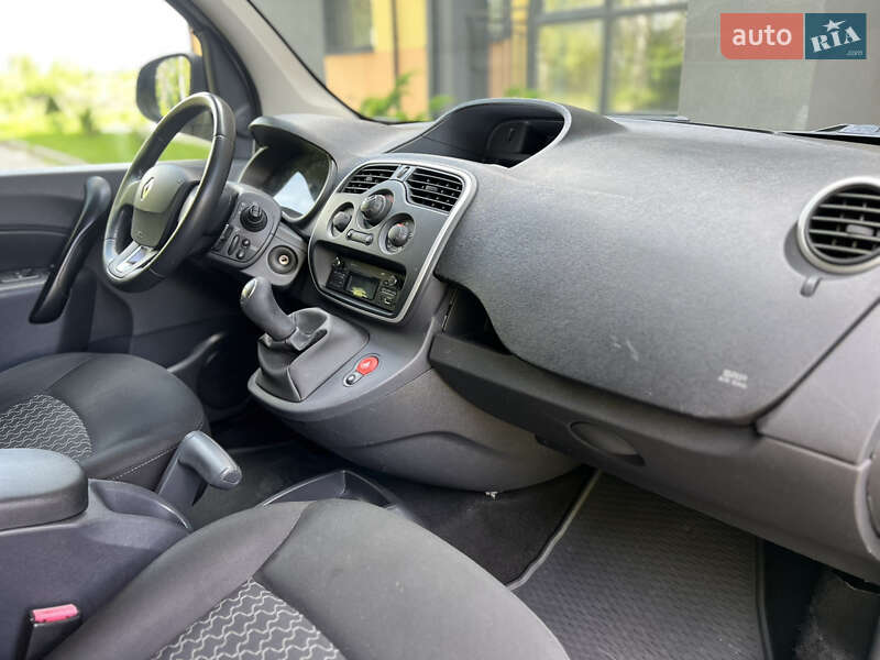 Минивэн Renault Kangoo 2014 в Луцке