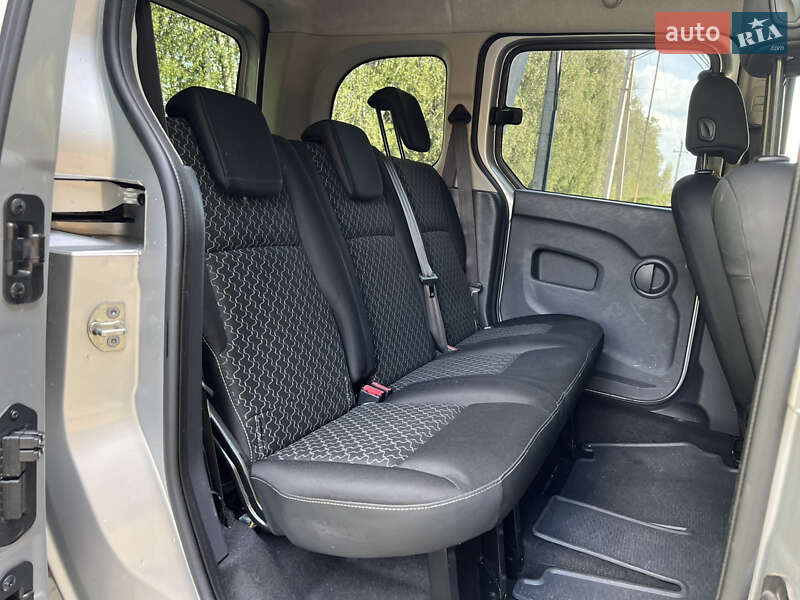 Минивэн Renault Kangoo 2014 в Луцке