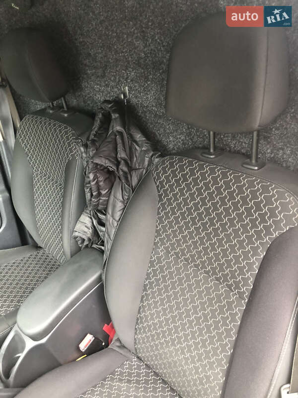 Грузовой фургон Renault Kangoo 2012 в Луцке