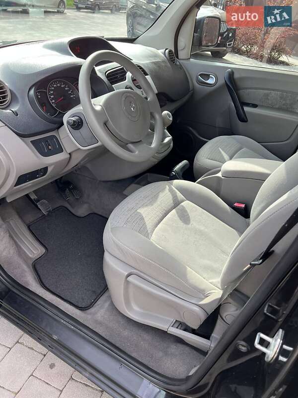Мінівен Renault Kangoo 2008 в Дубні