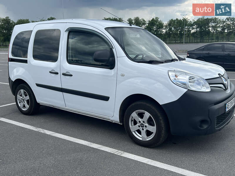 Мінівен Renault Kangoo 2018 в Дніпрі