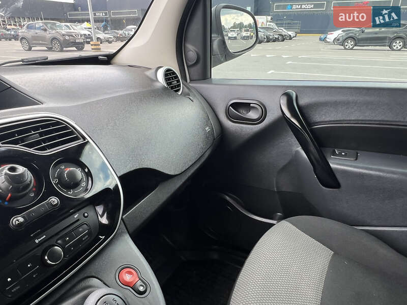 Мінівен Renault Kangoo 2018 в Дніпрі