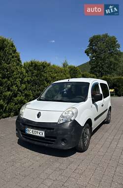 Минивэн Renault Kangoo 2009 в Перегинском