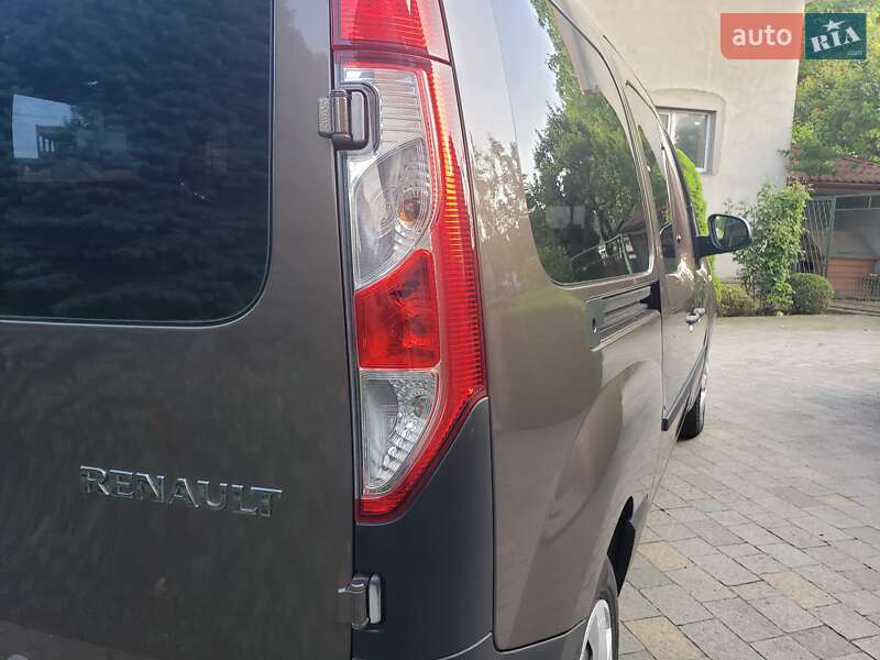 Мінівен Renault Kangoo 2014 в Луцьку