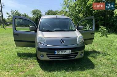 Минивэн Renault Kangoo 2010 в 