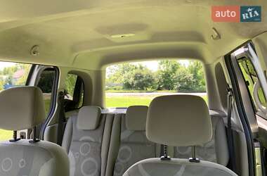 Минивэн Renault Kangoo 2010 в 