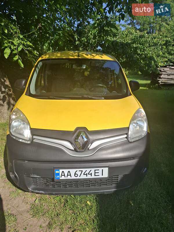 Минивэн Renault Kangoo 2015 в Ужгороде