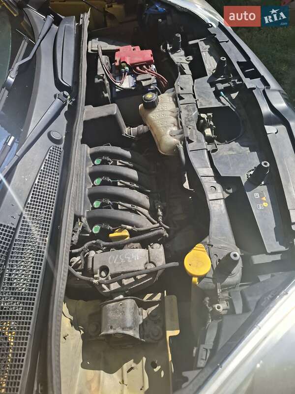 Минивэн Renault Kangoo 2015 в Ужгороде