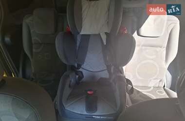 Минивэн Renault Kangoo 2015 в 