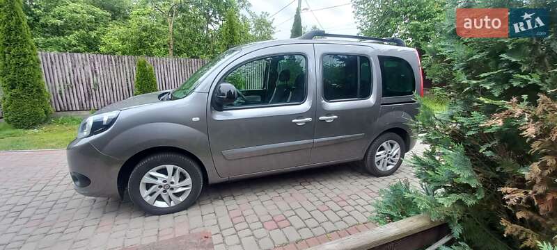 Мінівен Renault Kangoo 2016 в Львові