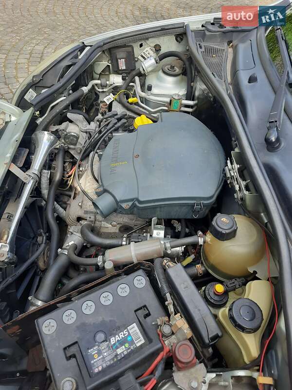 Минивэн Renault Kangoo 2004 в Харькове