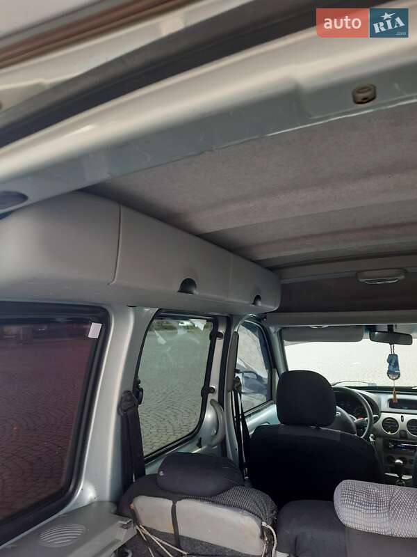 Минивэн Renault Kangoo 2004 в Харькове