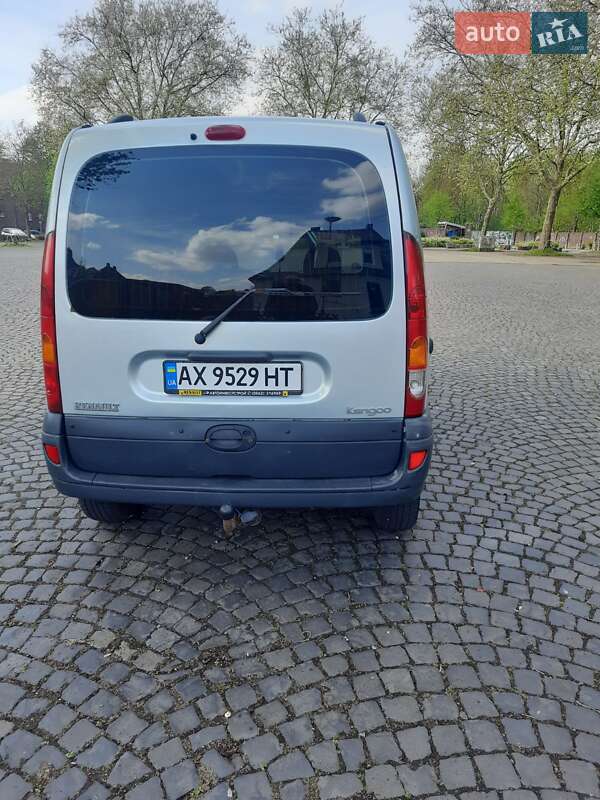 Минивэн Renault Kangoo 2004 в Харькове