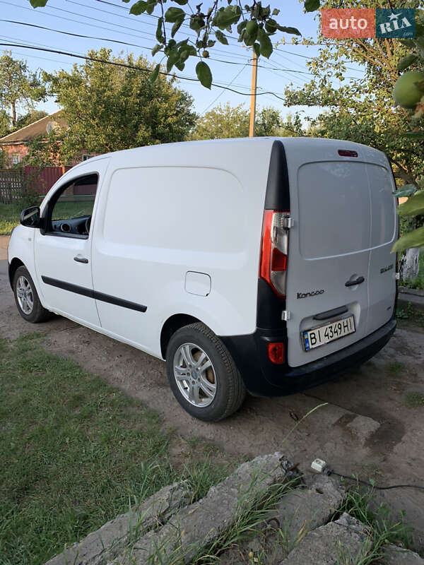 Вантажопасажирський фургон Renault Kangoo 2016 в Карлівці