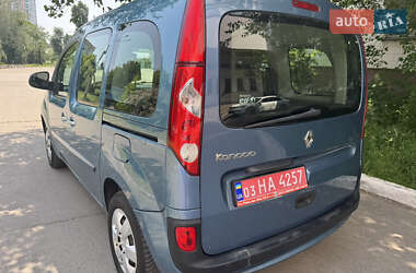 Минивэн Renault Kangoo 2012 в 