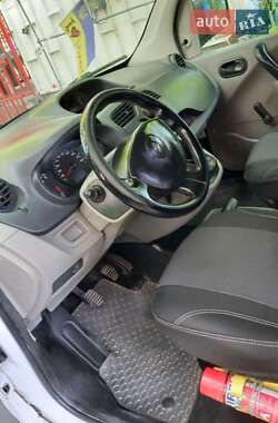 Грузопассажирский фургон Renault Kangoo 2010 в 