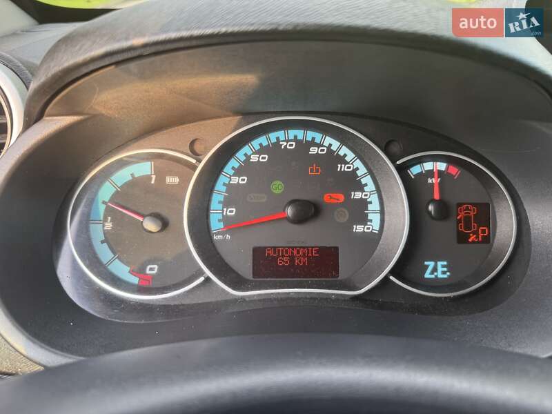 Грузовой фургон Renault Kangoo 2016 в Луцке