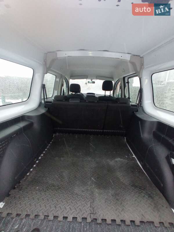 Минивэн Renault Kangoo 2012 в Киеве