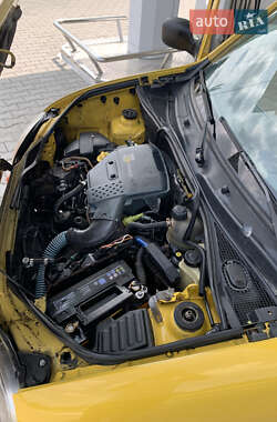 Минивэн Renault Kangoo 2002 в 
