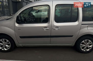 Минивэн Renault Kangoo 2016 в 