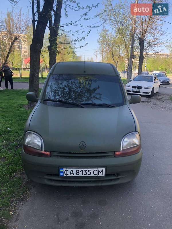 Минивэн Renault Kangoo 2002 в Киеве