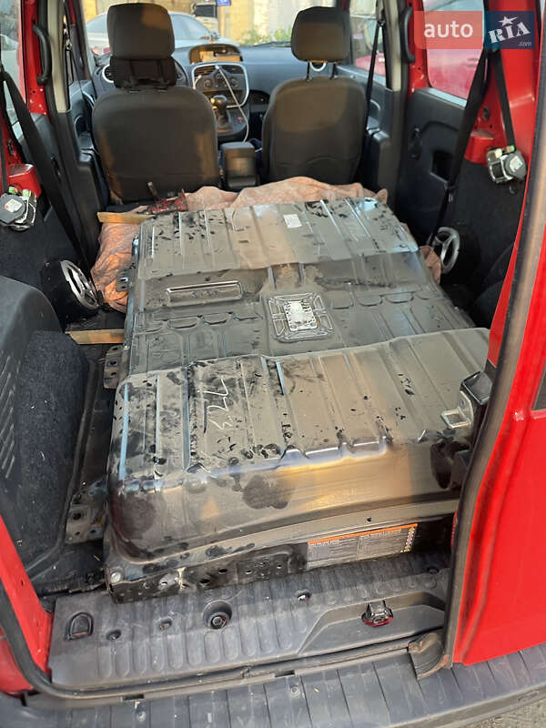 Минивэн Renault Kangoo 2015 в Кременчуге фото 19 Минивэн Renault Kangoo 2015 в Кременчуге