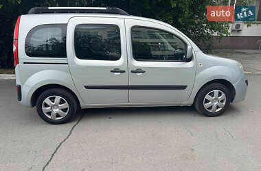 Минивэн Renault Kangoo 2012 в 