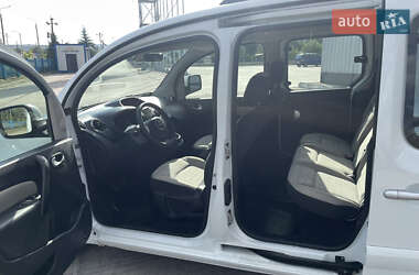 Минивэн Renault Kangoo 2012 в 