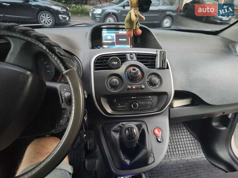 Вантажний фургон Renault Kangoo 2015 в Києві