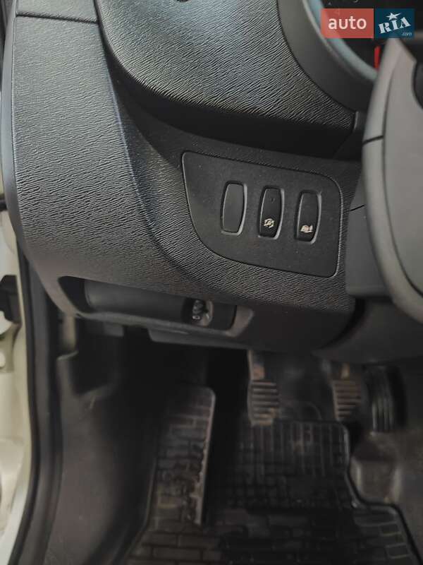 Вантажний фургон Renault Kangoo 2015 в Києві
