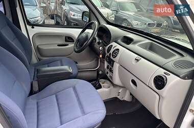 Минивэн Renault Kangoo 2004 в 