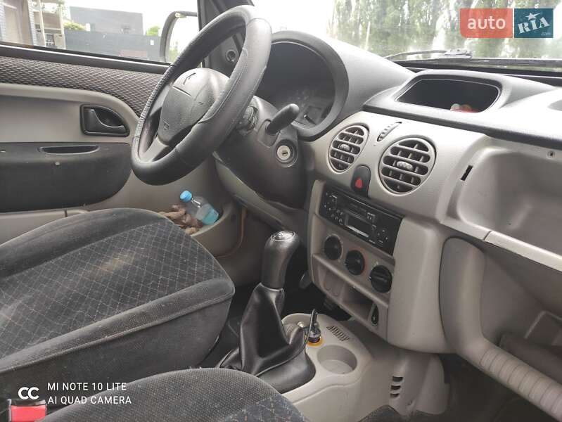 Минивэн Renault Kangoo 2006 в Киеве