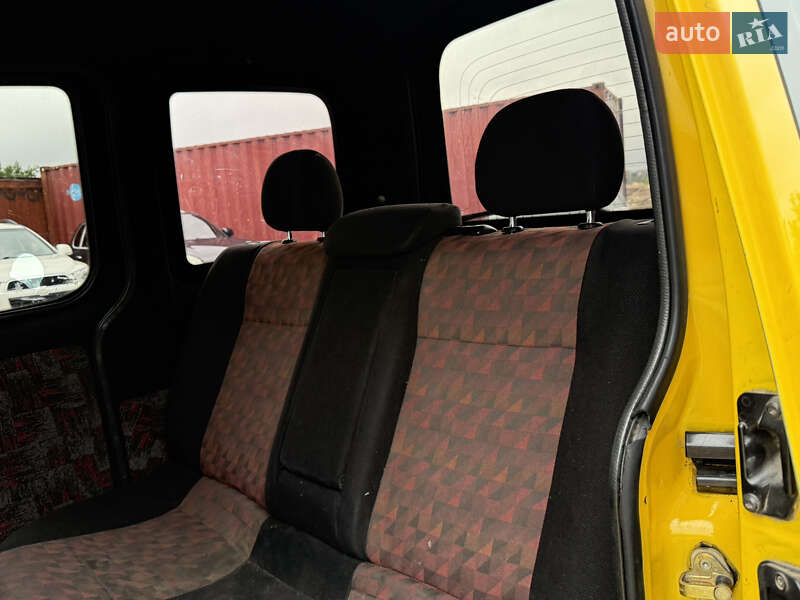 Мінівен Renault Kangoo 2003 в Рівному
