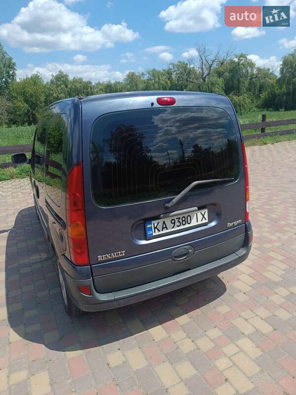Минивэн Renault Kangoo 2004 в Славянске