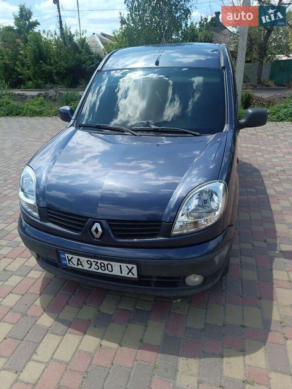 Минивэн Renault Kangoo 2004 в Славянске