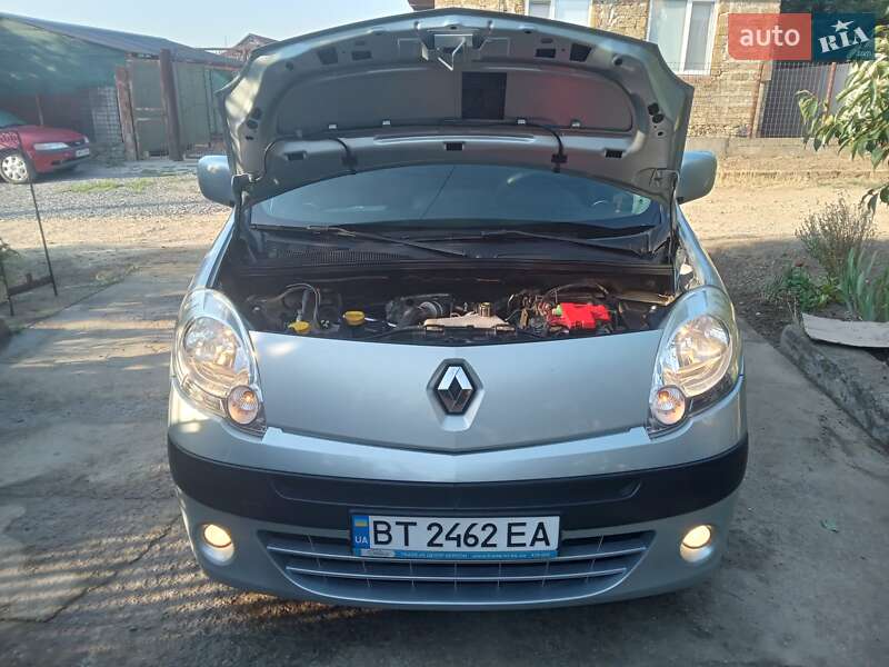 Минивэн Renault Kangoo 2011 в Херсоне