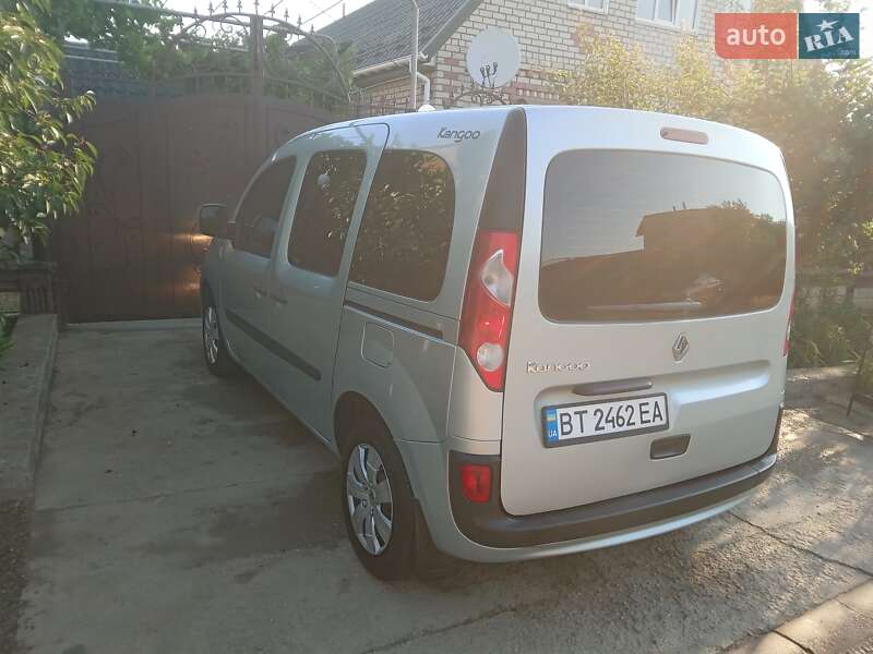 Минивэн Renault Kangoo 2011 в Херсоне