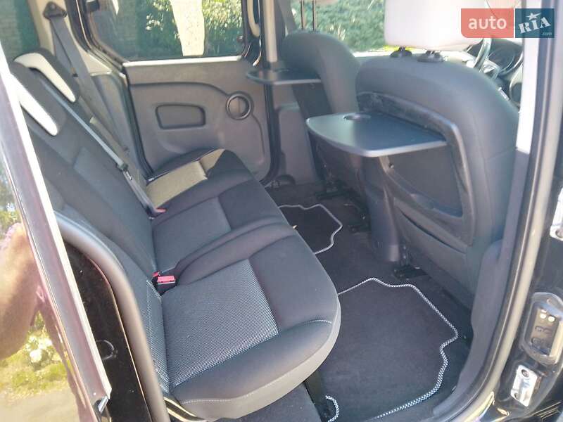 Минивэн Renault Kangoo 2014 в Черновцах