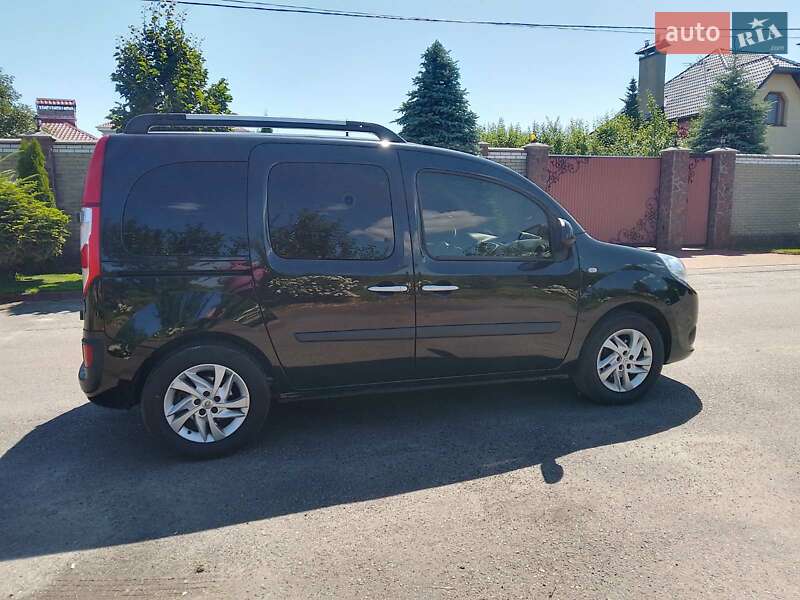 Минивэн Renault Kangoo 2014 в Черновцах