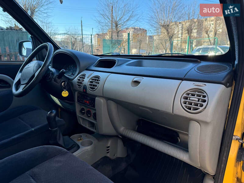 Минивэн Renault Kangoo 2006 в Калуше