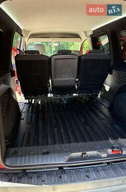 Минивэн Renault Kangoo 2015 в 