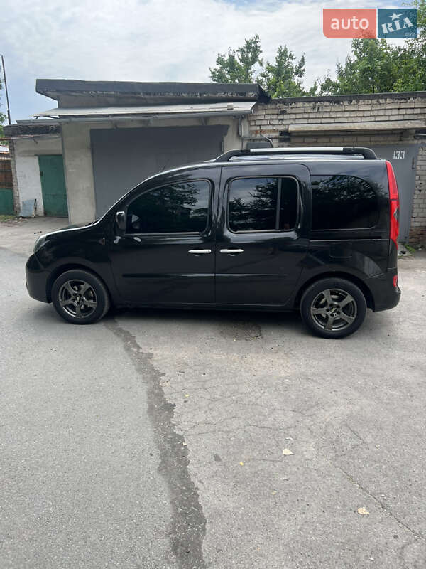 Мінівен Renault Kangoo 2012 в Запоріжжі
