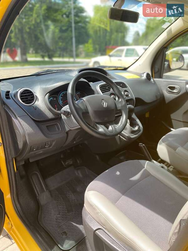Вантажний фургон Renault Kangoo 2016 в Луцьку