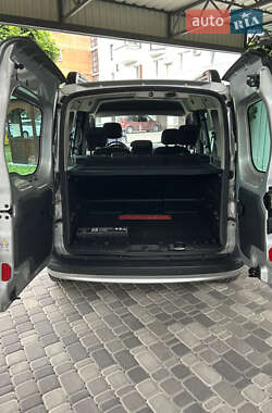 Минивэн Renault Kangoo 2018 в 