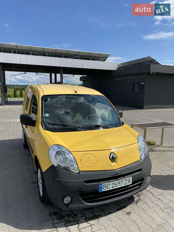 Грузовой фургон Renault Kangoo 2012 в Львове