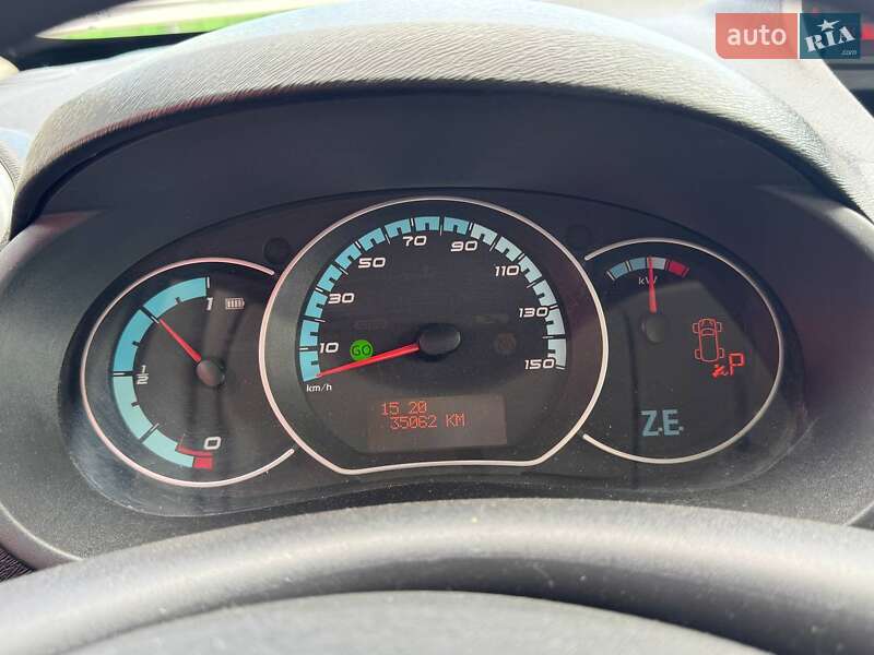 Грузовой фургон Renault Kangoo 2012 в Киеве