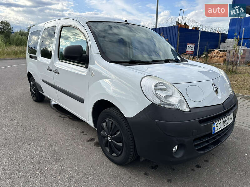 Мінівен Renault Kangoo 2013 в Дрогобичі